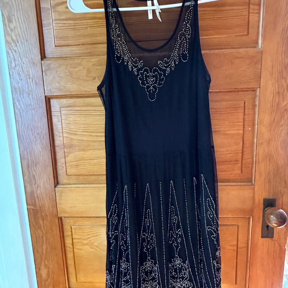 Beaded dress. Flapper style